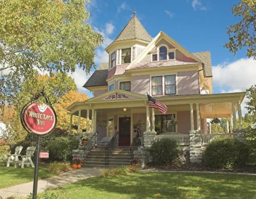 White Lace Inn - Auberges