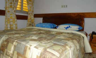 Residence Hotel Badjo - Housity
