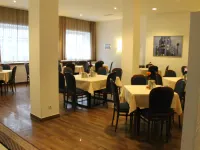 هوتل ويدينهوف Hotels near كو-بوغن