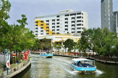 Tun Fatimah Riverside Hotel