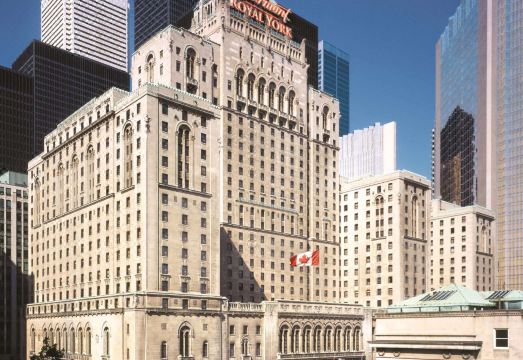 페어몬트 로열 요크 호텔 전경