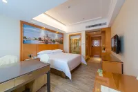 Vienna Hotel (Luzhou Ruijin Jindu Avenue) Hotel di Ruijin