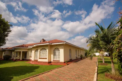 Art Lodges Hoteles en Harare
