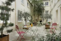 The Originals City Hôtel Lecourbe Paris Tour Eiffel Hotels in 15th arrondissement-Vaugirard
