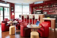 Campanile Paris Ouest - Chaville Hotels in Chaville