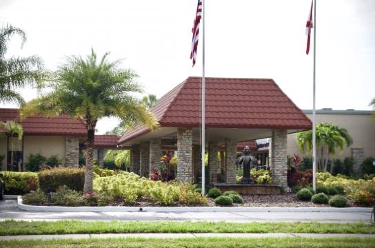 The Suites At Magic Tree Kissimmee Updated 22 Room Price Reviews Deals Trip Com The Suites At Magic Tree Kissimmee Updated 22 Room Price Reviews Deals Trip Com
