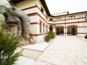 호텔 5 컨티넌트