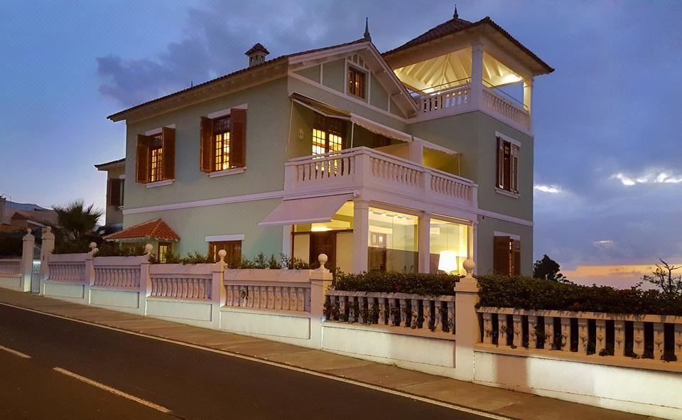 Apartamentos La Casa Verde - Valoraciones de hotel de 4 estrellas en Puerto  de la Cruz