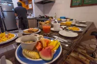 Hotel Francés la Maison - Bữa sáng