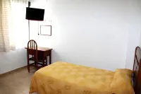 Hostal Restaurante la Masía Hotels in Moncófar