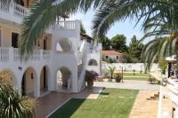 Villa Christina Hotels in Skiathos