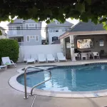 Ocean Manor 1100 Inn - Inns