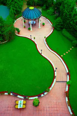 The Green Park Merter Hotels in Gungoren