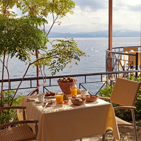 Ramada by Wyndham Loutraki Poseidon Resort