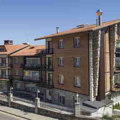 Hotel Silken Palacio Uribarren Hotel Exterior