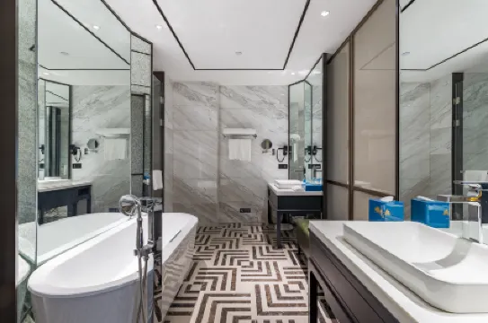 Yancheng Water Palace Hotel