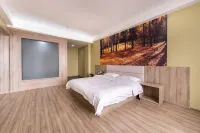 Yunduo Hotel Hotels in Dingbian County