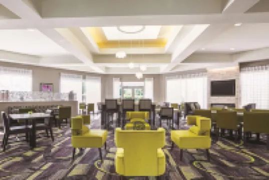 La Quinta Inn & Suites by Wyndham Dallas Plano West