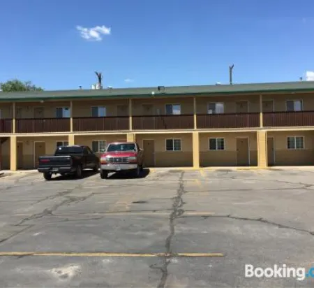 Encore Motel