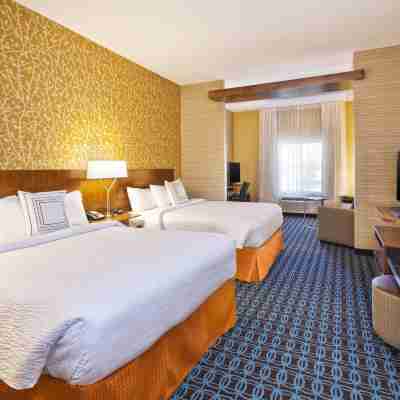 Fairfield Inn & Suites Plattsburgh Rooms