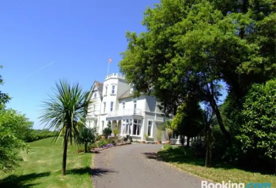 潘庫比特鄉村民宿