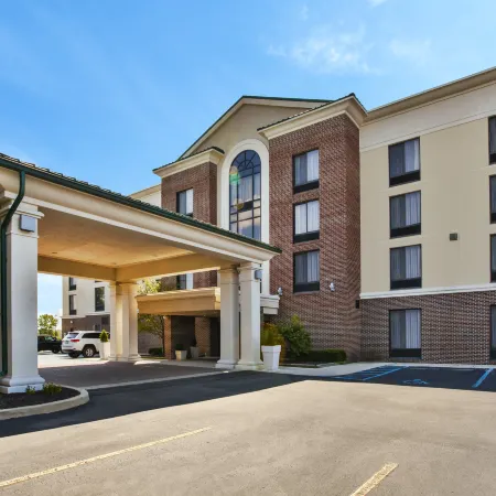 Holiday Inn Express & Suites FORT WAYNE by IHG