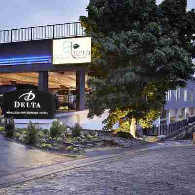 Delta Hotels Kingston Waterfront Hotel Exterior