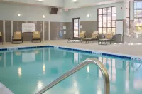 ステイブリッジ スイーツ トレド - マウミー by IHG - プール