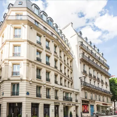 Hotel Park Lane Paris Hotels near Vapiano Champs Elysees