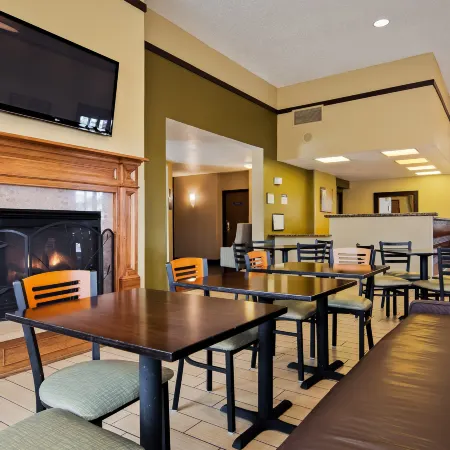Best Western Ambassador Inn Suites