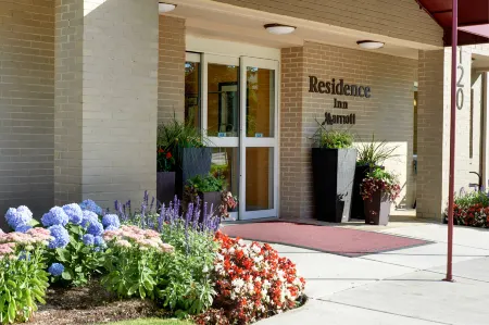 Sonesta ES Suites Detroit Warren