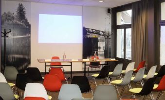 Ibis Montargis