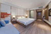Airport Grand Hotel Hotels near Zhuhai Airshow Center