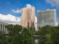 San Antonio Marriott Rivercenter on the River Walk Hotels near Rivercenter Mall