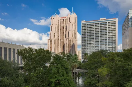 San Antonio Marriott Rivercenter on the River Walk