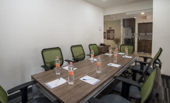 Holiday Inn Express & Suites Ciudad Obregon