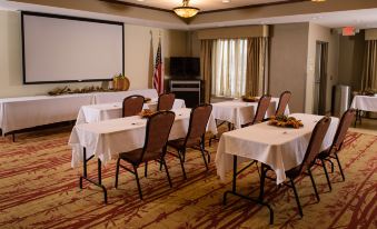 Holiday Inn Express & Suites Superior - Duluth Area