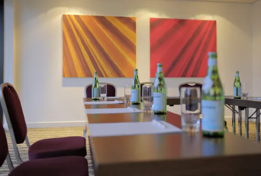 Yas Plaza Bay by IHG (formerly Park Inn by Radisson, Abu Dhabi Yas Island) Geschäftseinrichtungen Photos