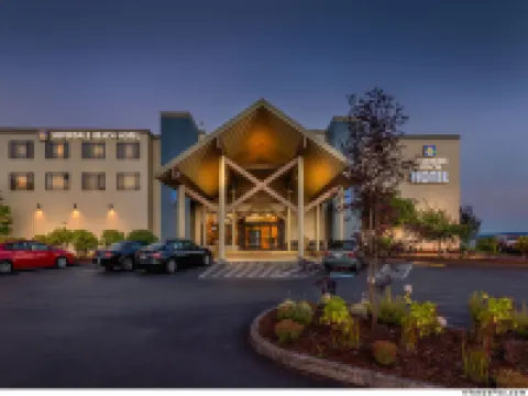 Best Western Plus Silverdale Beach Hotel Hotels in Kitsap County