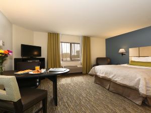 Candlewood Suites 東蘭辛