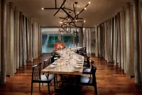 The Ritz-Carlton, Toronto Hotels in Toronto