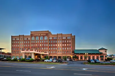 Carnegie Hotel & Spa Hotels near Walgreens