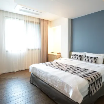 Hotel Matthieu Yeosu Отели рядом с достопримечательностью «Остров Одонго»