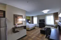 Staybridge Suites Lakeland West Hotels near Publix Liquors at Oakbridge Centre