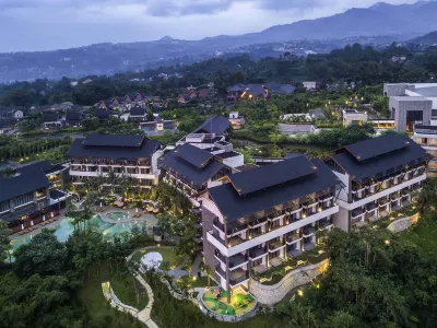 Pullman Ciawi Vimala Hills Resort Hotel dekat Masjid Pusdik Reskrim