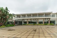 Ruixiang Hotel (Foshan Jun'an Country Garden) Hotel dekat Jun'an Station