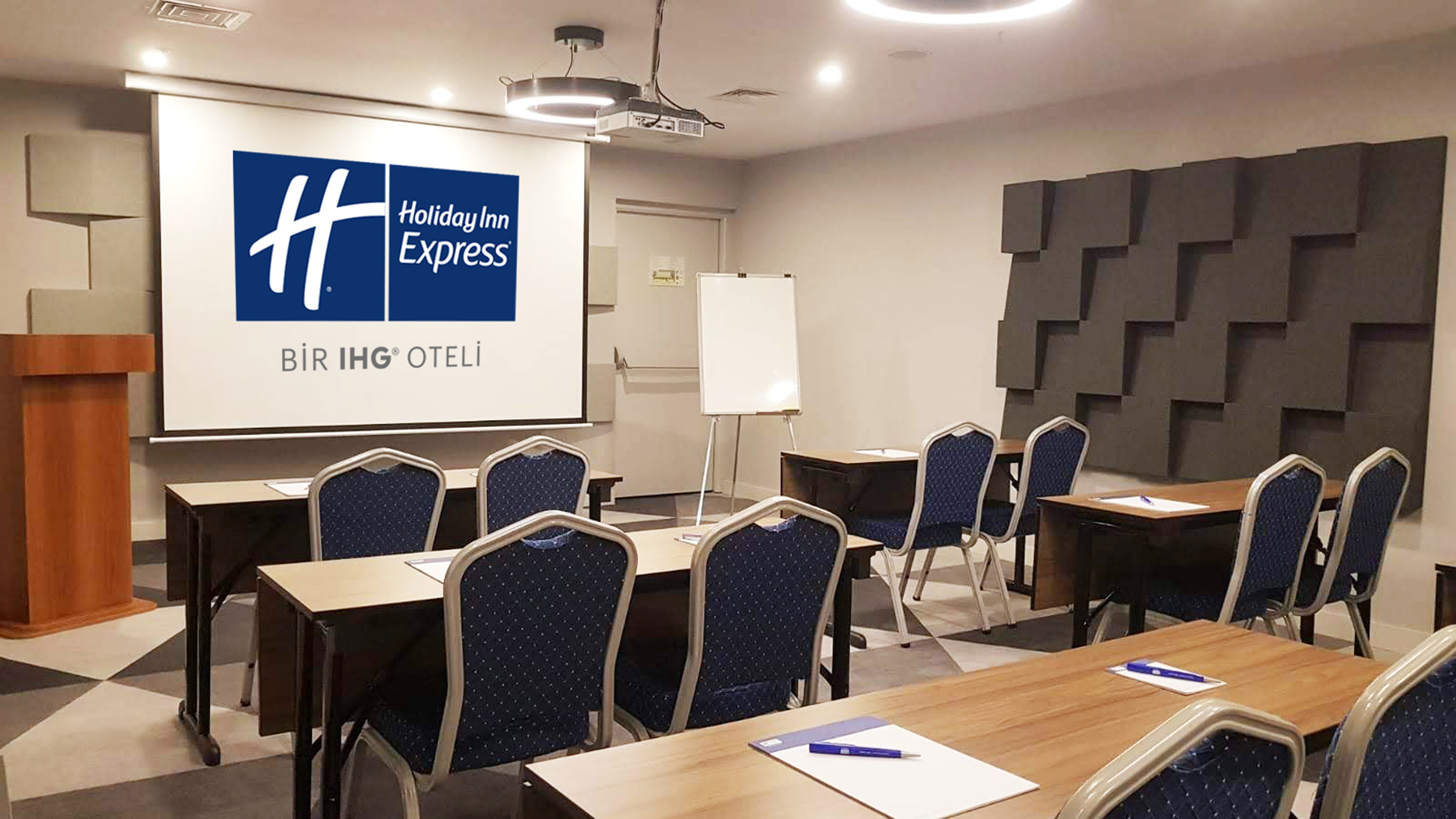 Holiday Inn Express Istanbul - Atakoy Metro, an Ihg Hotel