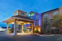 Holiday Inn Express & Suites Alcoa (Knoxville Airport) Отели в г. Меривиль