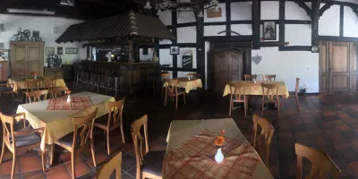 加索夫祖姆諾恩斯坦飯店 Freie Evangelische Bibelgemeinde Espelkamp (FEBG)附近的飯店