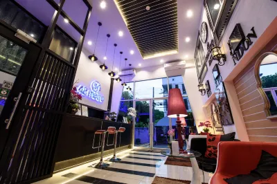 48 Metro Hotel